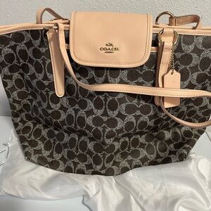 Coach bag Brand new never used